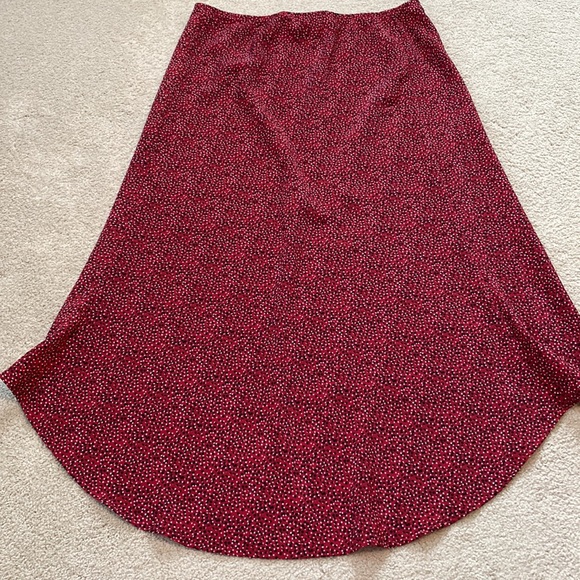 VintageBlue size 13 hi-lo red with white and black polka dots polyester skirt - Picture 2 of 13